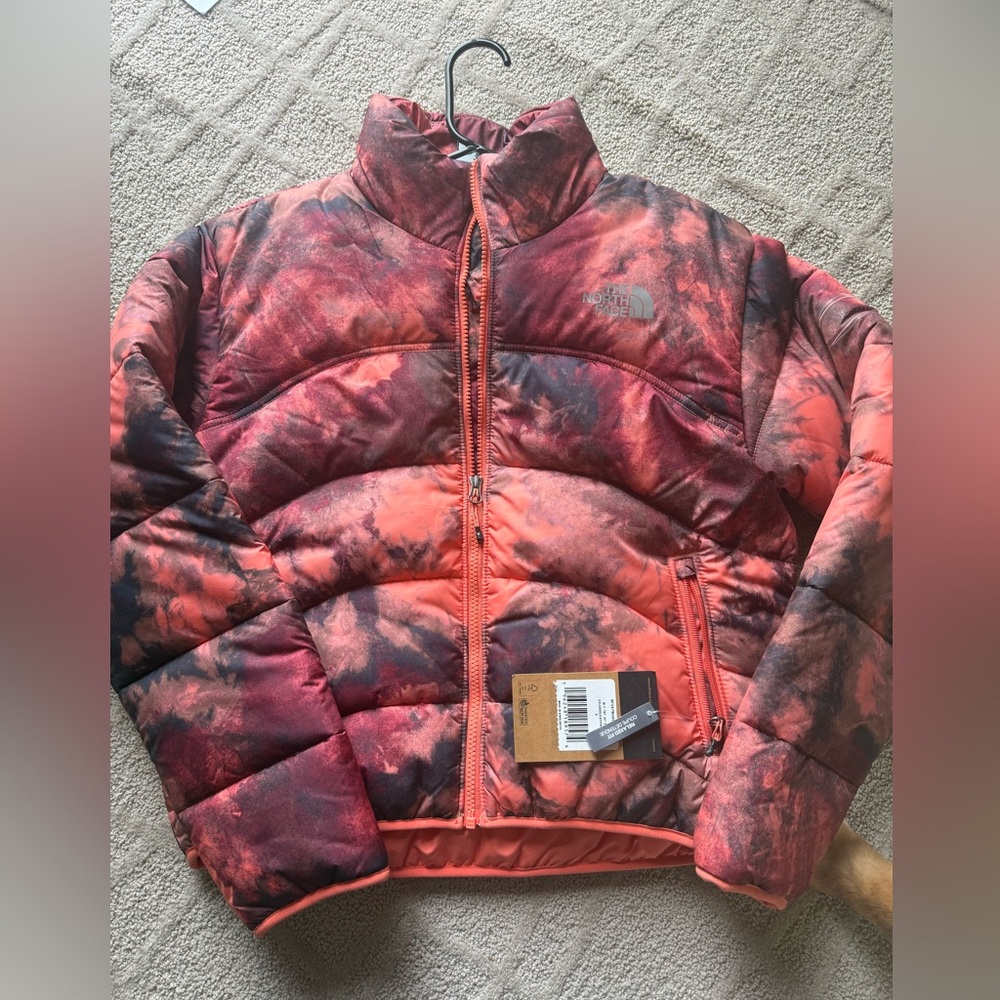 Brand new northface puffer, with tags attached.